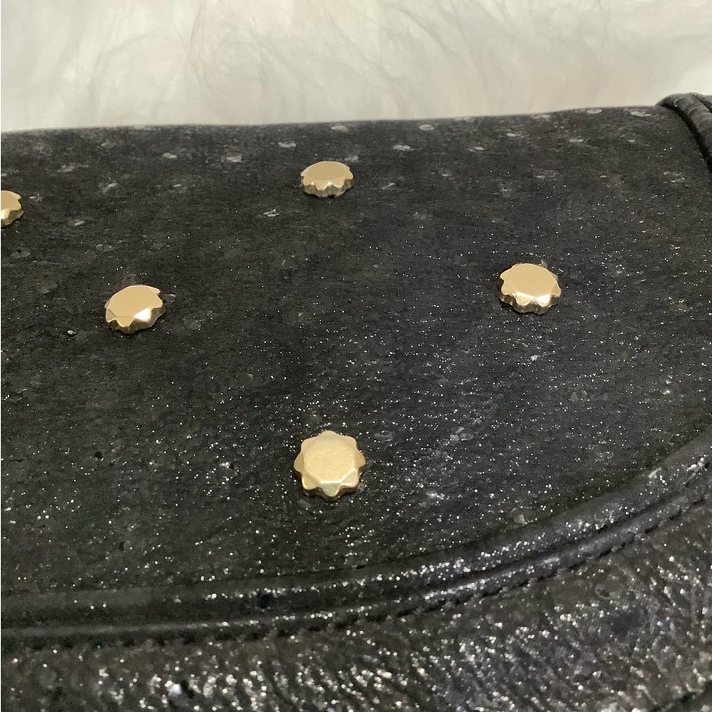 LIKE NEW🖤 Chloe Wristlet - Picture 7 of 17